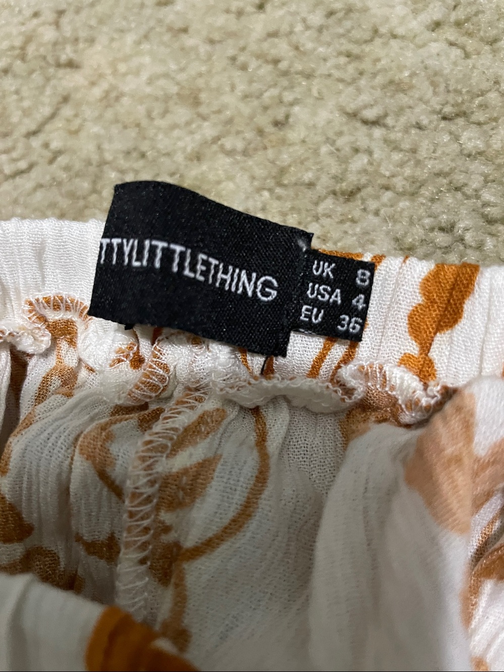 PrettyLittleThing White Wide-Leg Pants with Mustard Paisley Print - Picture 2 of 2